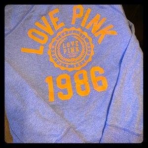 💙 Victoria’s Secret Pink zip sweater size M